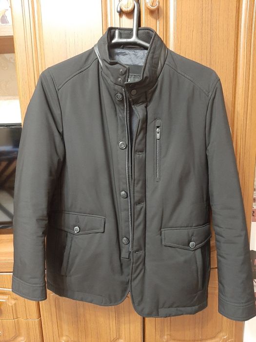 Куртка демисизонная.