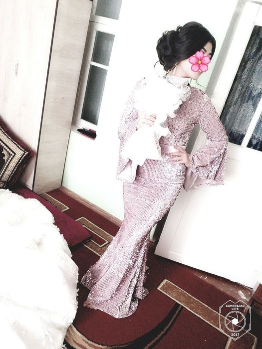 Куйне 200$ га олинган 1 марта кийилган йенги буйича турибти