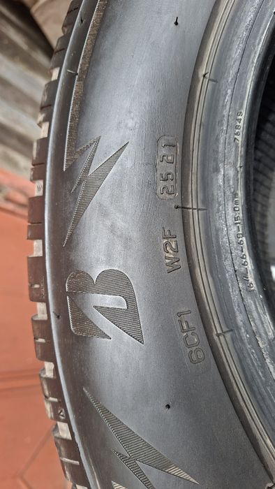 Anvelope Bridgestone Blizzak 215 60 16