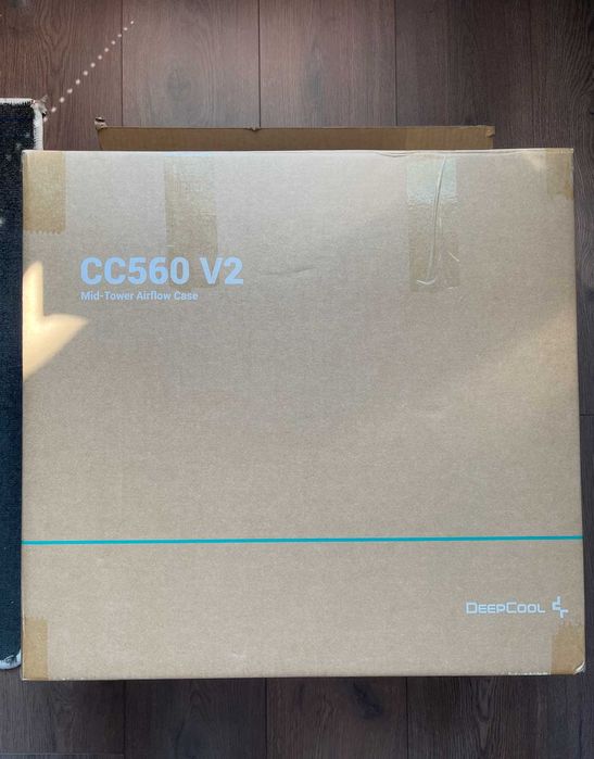 Corsair 850W RMx Shift захранване / SSD 256GB 2.5" / Кутия DeepCool CC560 V2