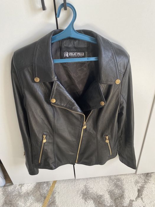 Женская кожаная куртка