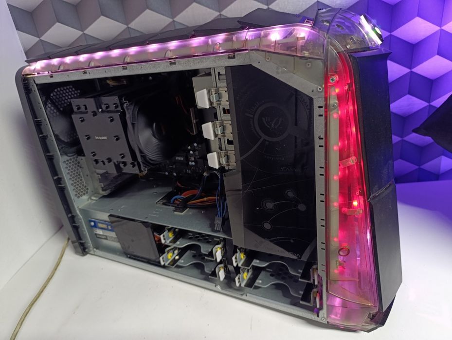 Unitate alienware aurora i7 6700k 32gb RAM