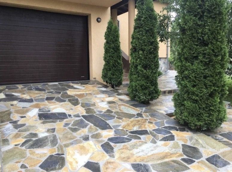 Piatra naturală pentru pavaj – frumoasă și rezistentă!