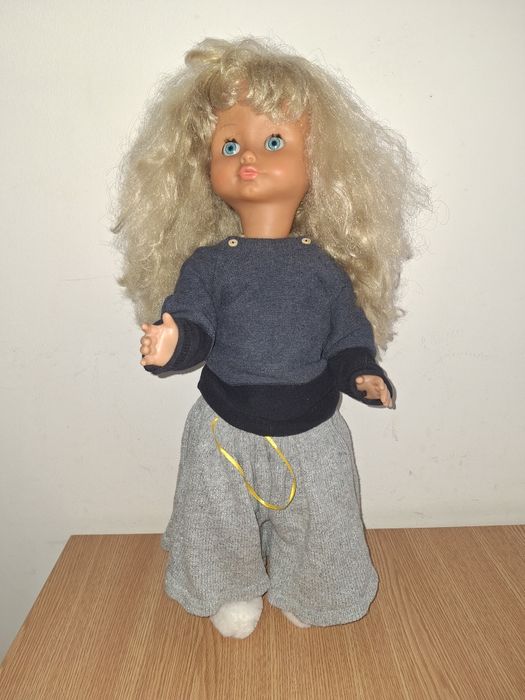 Papusă de colecție