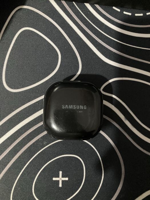Наушники Samsung Galaxy Buds Live