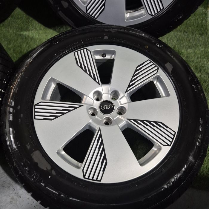 Jante impecabile R 19 5x112 Audi Q8 E-tron 255 55 19 dot 2024 m+s