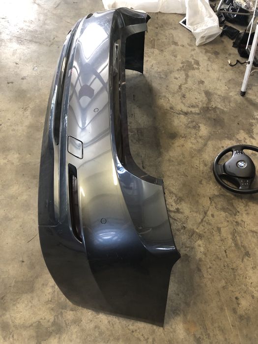 Задна броня БМВ Ф30 /седан/ (zadna bronq bmw f30)