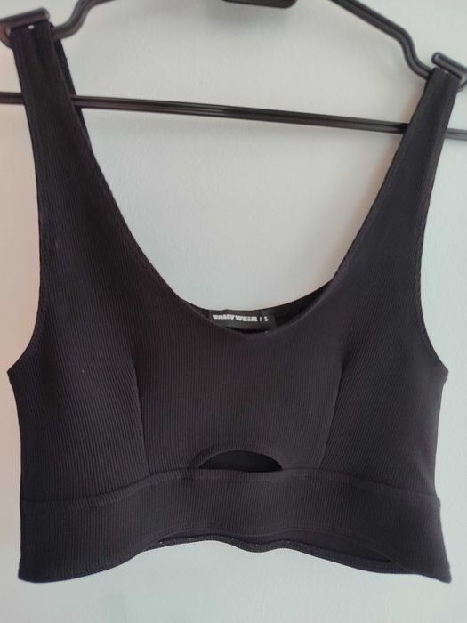 Спортен crop-top