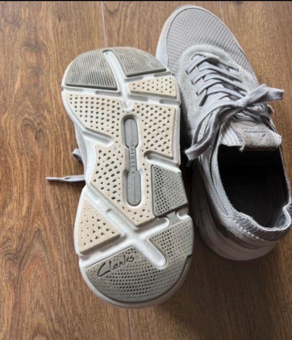 Pantofi sport Clarks marime 41