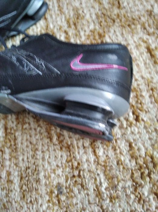 Интересни маратонки н.38само за 8лв.