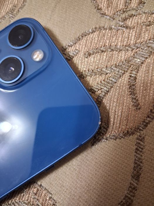 Продам IPhone 13 128гб