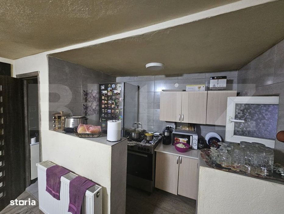 Casa cu 3 camere si gradina, aproape de centrul orasului Campeni