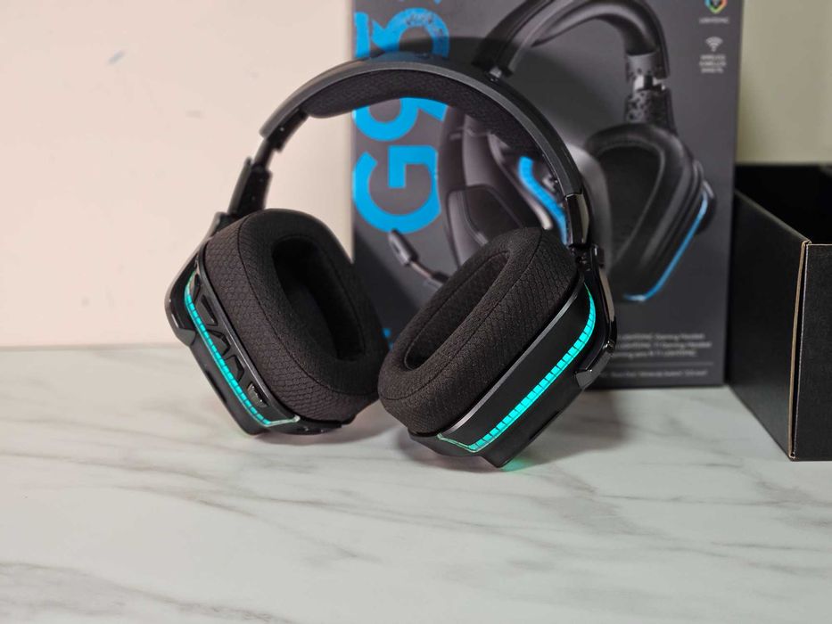 Logitech G935 LIGHTSYNC – безжични геймърски слушалки