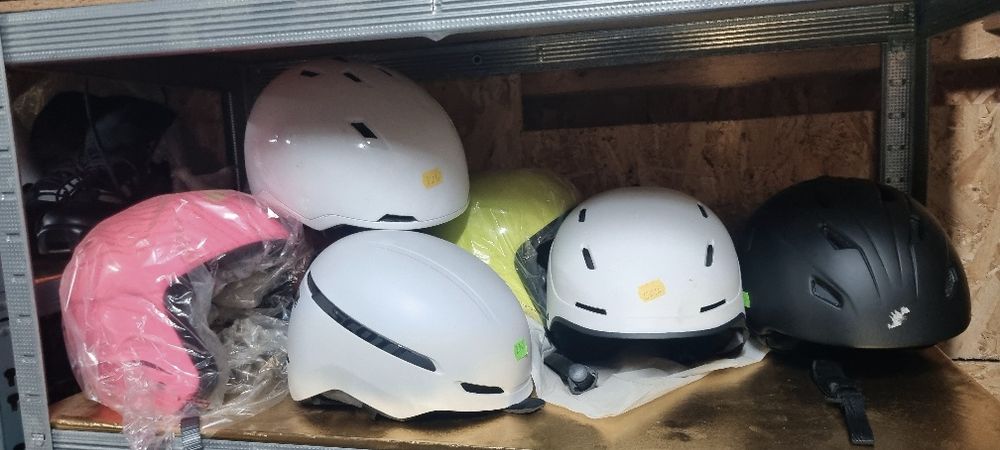 Casca schi ,everest scott ,salomon...