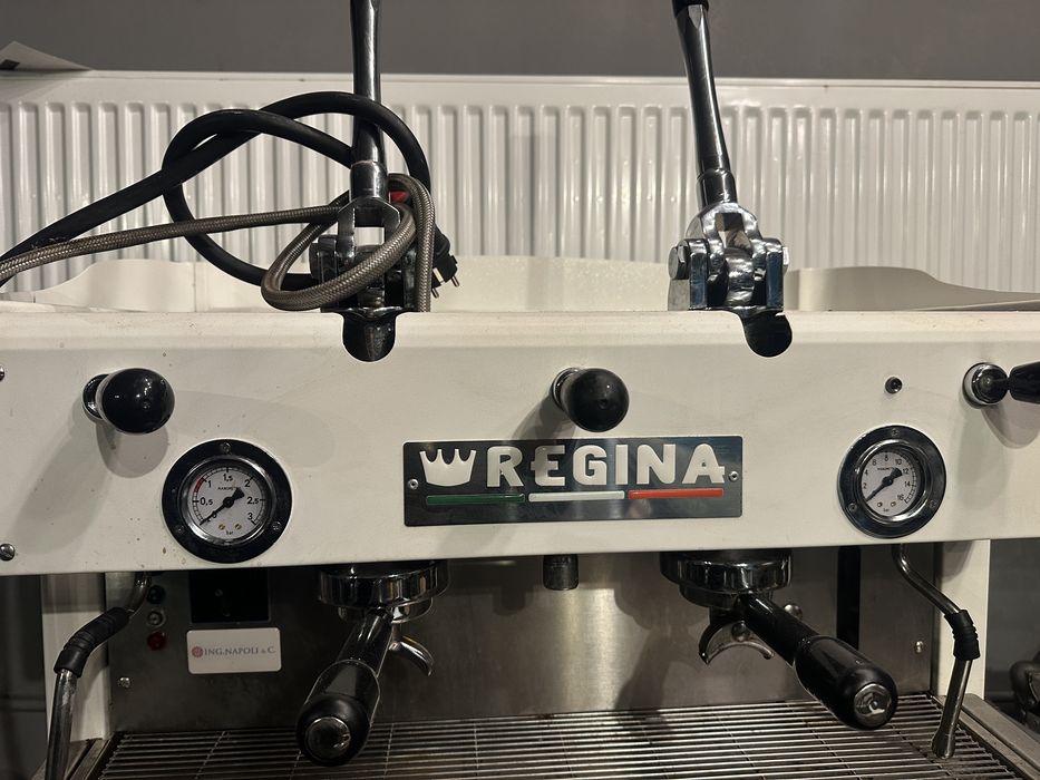 Râșniță espresso italiano, Espressor profesional REGINA