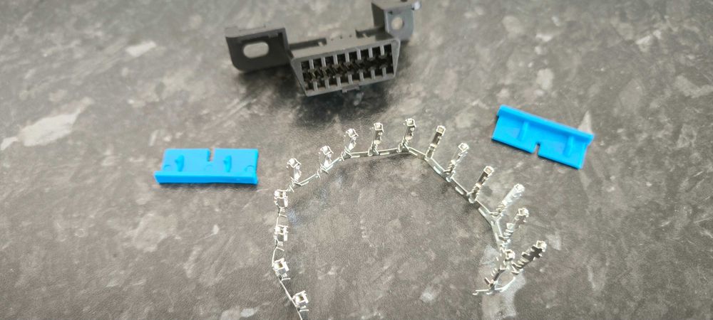 Разъем ОБД универсальный