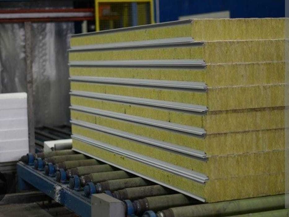 Сэндвич панели стеновые для ангара и кровельные