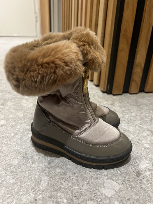 Зимни Ботушки за момиче JOG DOG като нови 23 номер