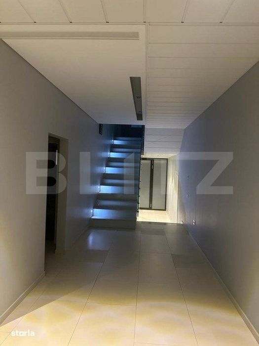 Vila, 8 camere, 790 mp utili, zona Lunei