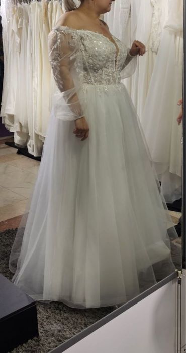 Vand/Inchiriez Rochie mireasa Doua Inimi plus size