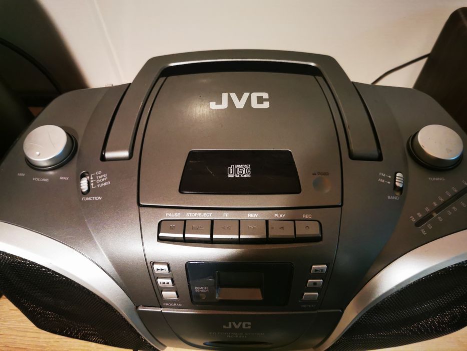 Radiocasetofon JVC  Radio Cd