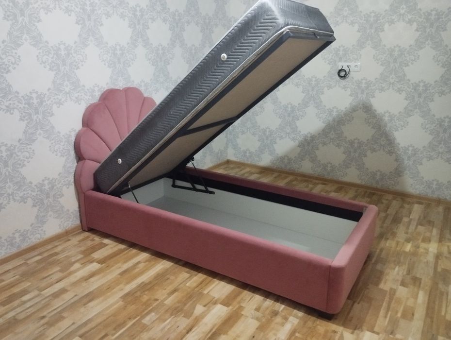 Bir kiwilik krvatlar 90 200 razmeri