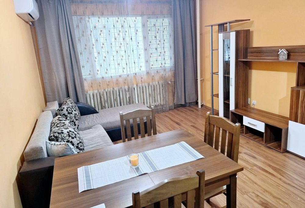 Дава под наем 2-стаен апартамент в жк. Красна Поляна до пица Доминос