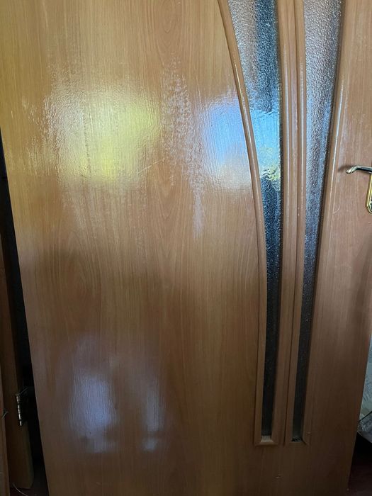 Продается двери межкомнатные