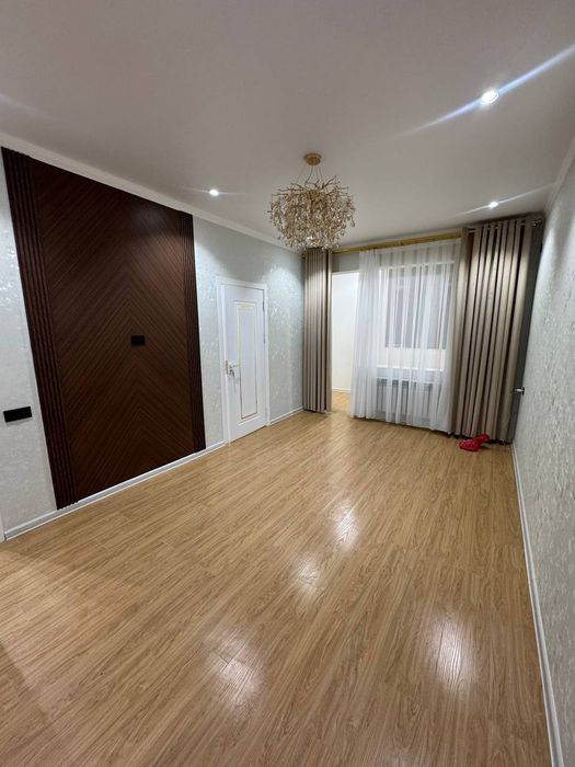 Юнусабад 11. 2/1/4. 240 школа.