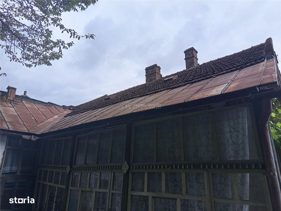 Oravita, Casa cu Spatiu Comercial, Zona Lacul Mic, Pret Negociabil