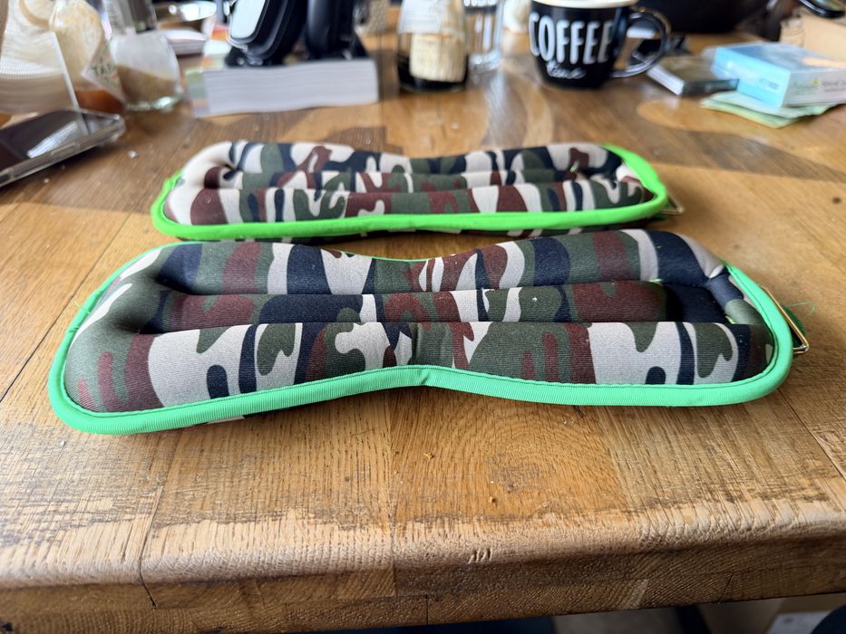 Set greutati incheieturi maini picioare glezne 2x1 kg=2 kg. Pret 50 le