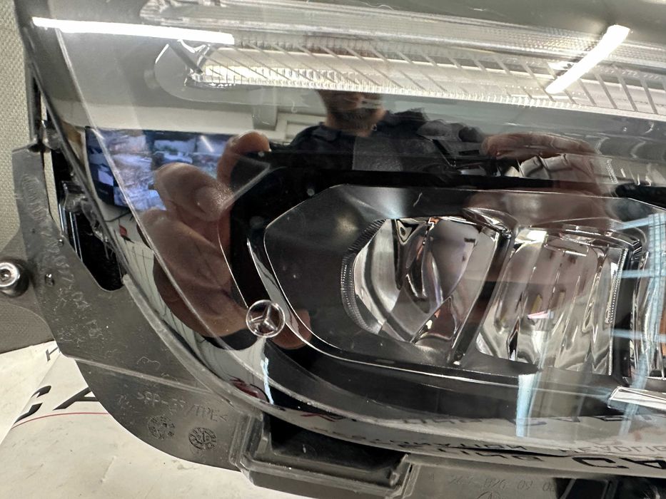 Фарове фар ляв Mercedes B W247 class farove far Мерцедес Б клас 247