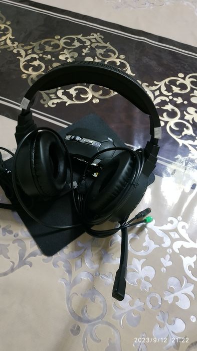 Игровые наушники..мышка продам