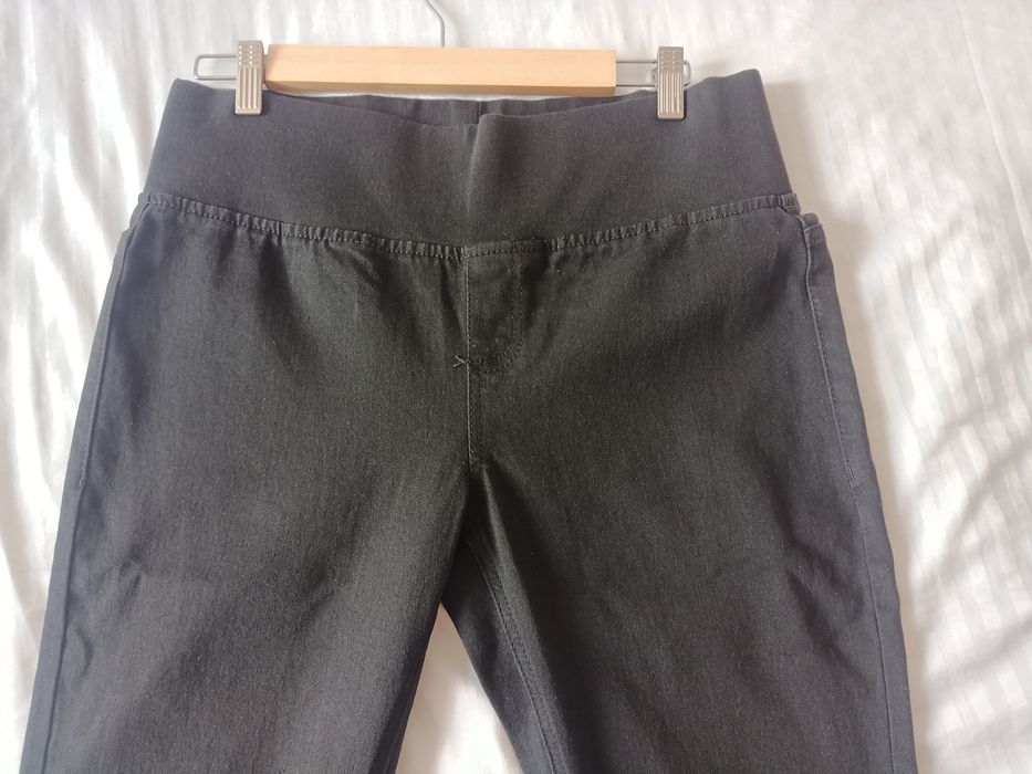 Blugi mulati 38-40.    Talie80cm,  Solduri90-92cm  elastic, lungime 100cm(din talie-glezne)