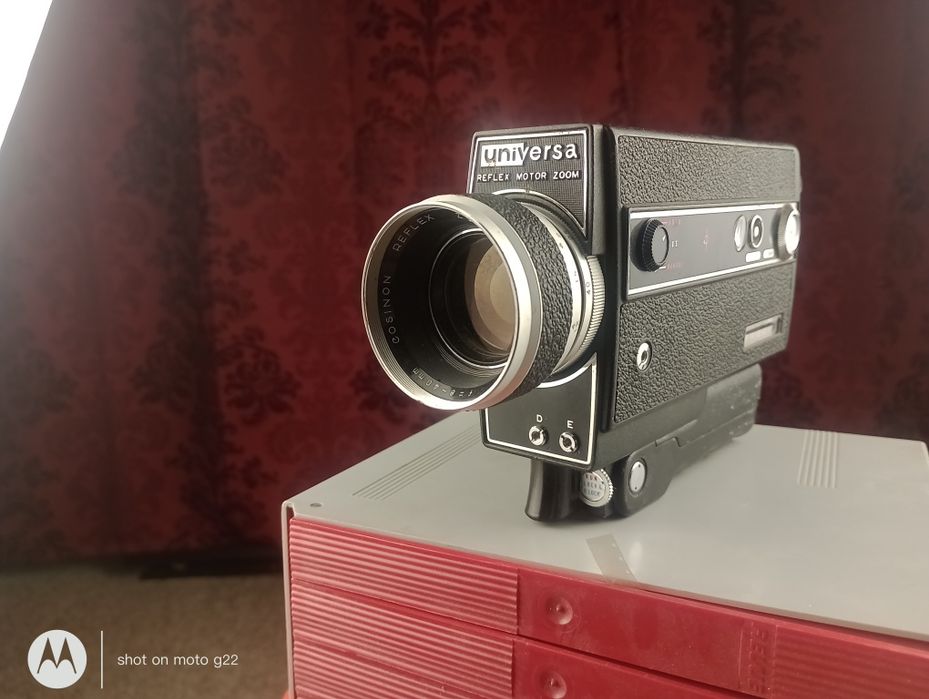 Camera filmat veche vintage