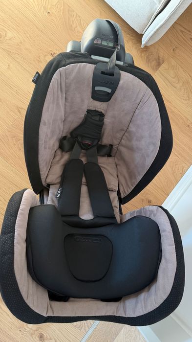 Scaun Auto bebe Recaro Optiafix Maro
