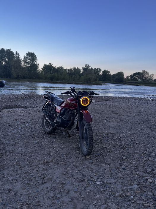 Продам мотоцикл gsx200