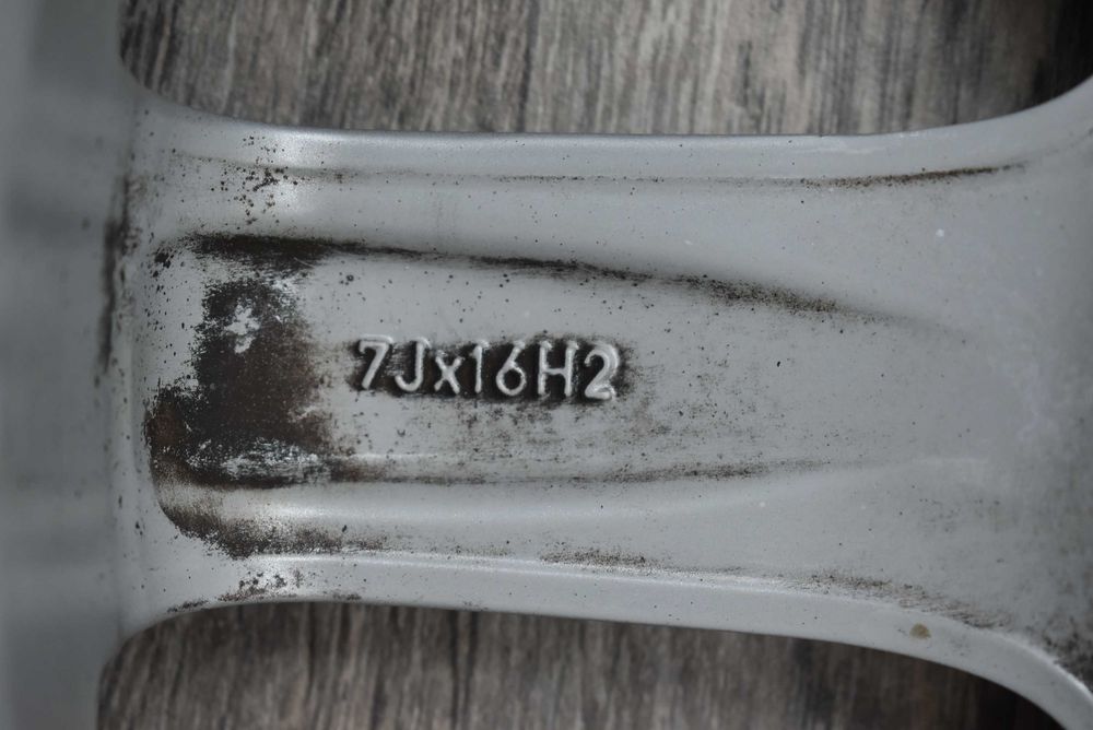 16'' Джанти Dacia