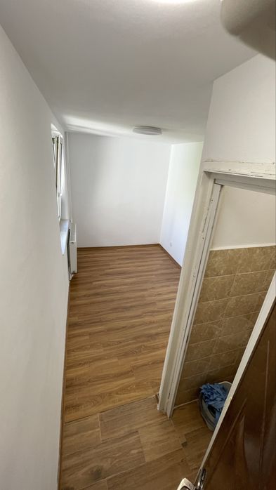 Garsoniera  str IZA Rogerius