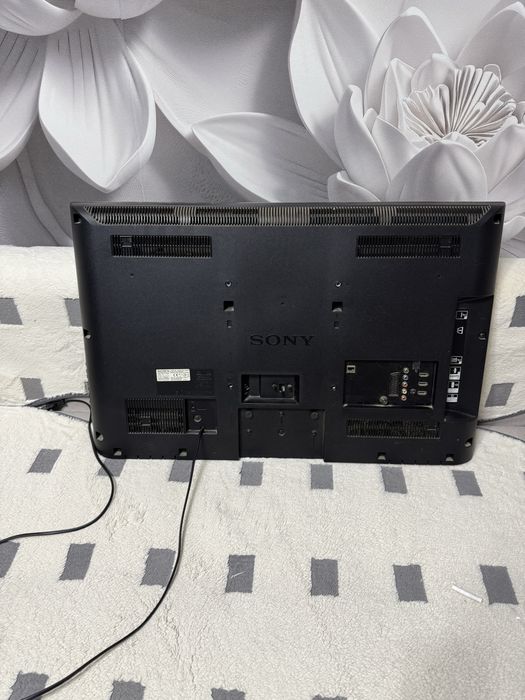 Телевизор SONY BRAVIA KDL-32CX521