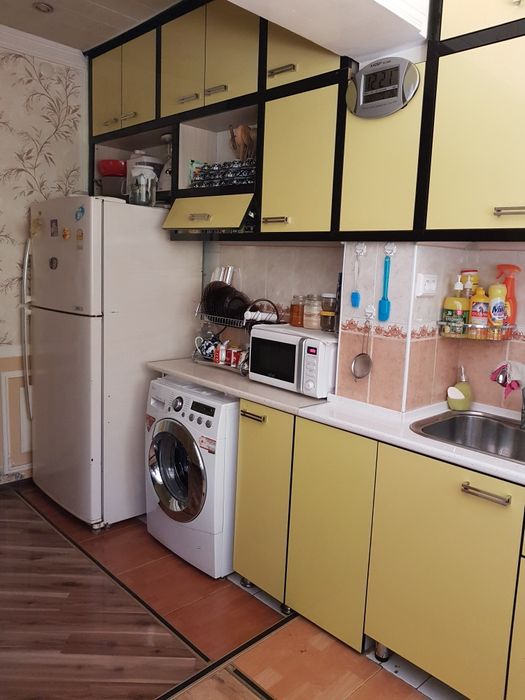 Продаётся 5 ти комнатная квартира. Медгородок . Камарнисо. Шифокорлар.