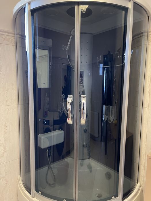 Cabina dus cu hidromasaj
