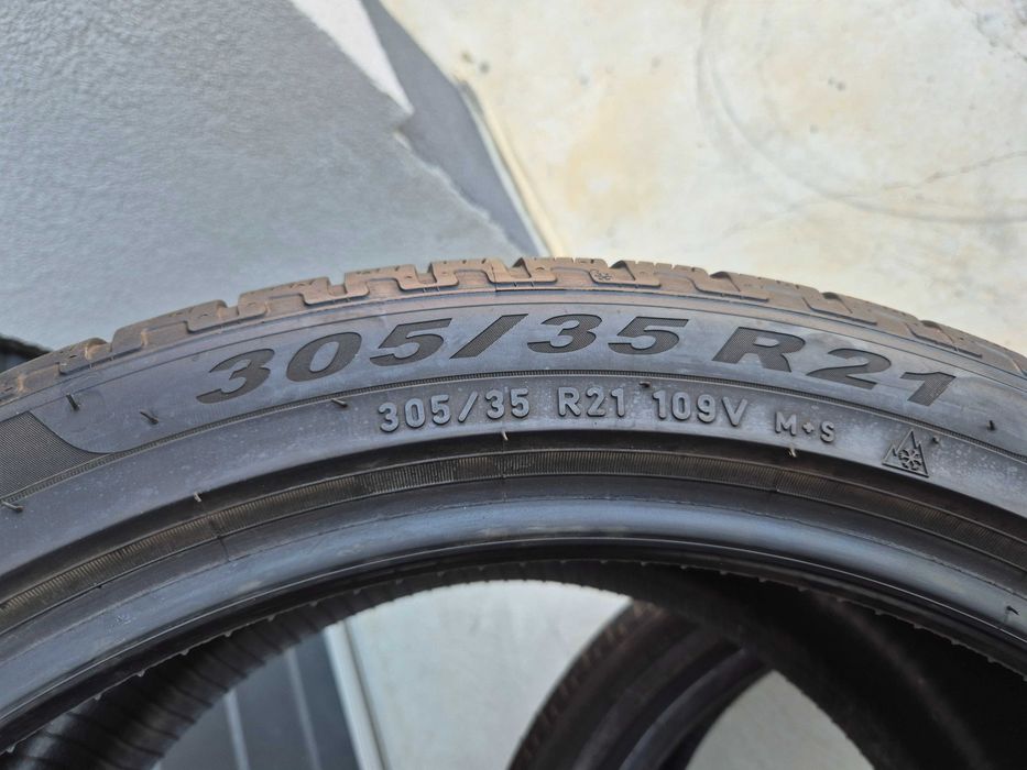 2 Anvelope M+S IARNA - 305/35/21 109V - Pirelli Scorpion Winter NO - CA UNELE NOI - DOT 2019 !