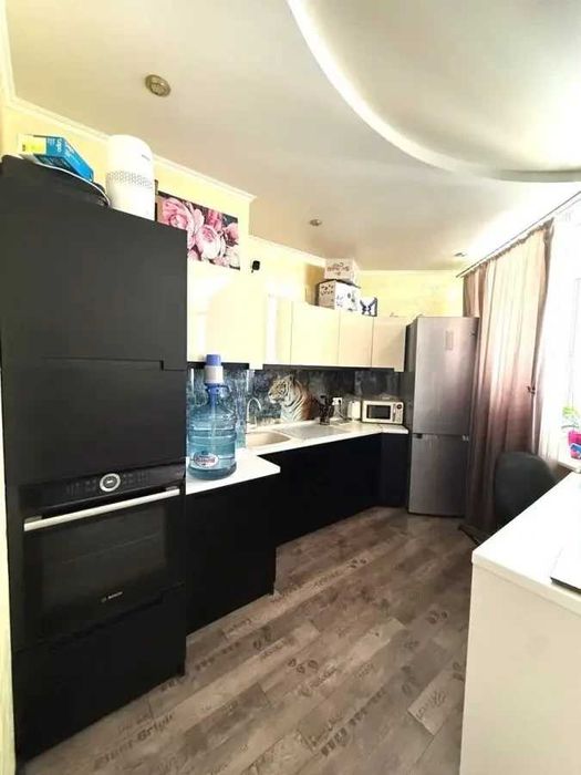 Дава се под наем Двустаен апартамент в София, Зона Б-18 - 57 кв.м за 498.27 € - Снимка #2