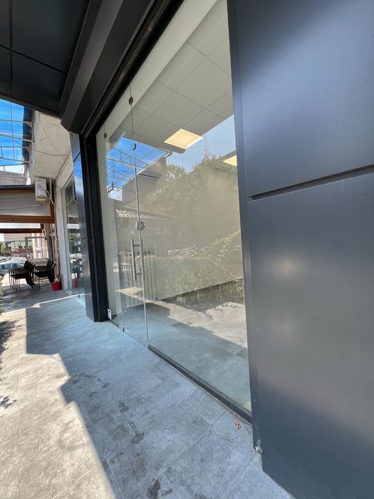 Дава се под наем Магазин в Русе, Център - 30 кв.м за 400 € - Снимка #9