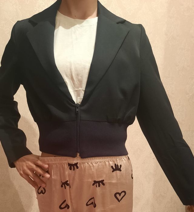 Продам пиджак-бомбер