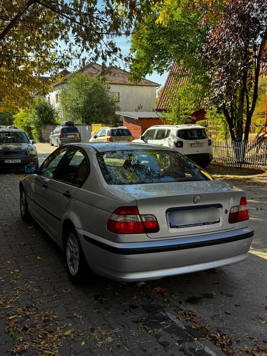 BMW Seria 3 2004 — imagine 2