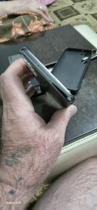 Продам самсунг с23плюс