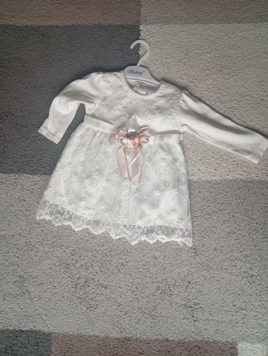 Бебешки роклички