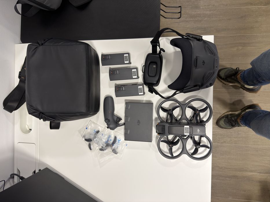 Avata 2 Fly more combo & DJI Goggles N3 & DJI Motion controller 3 & Geanta DJI Avata 2